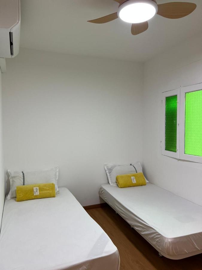 Duke Living Hostel Singapore Bagian luar foto